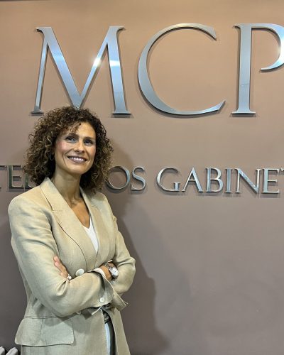 Administrativa y contabilidad María García Ribas